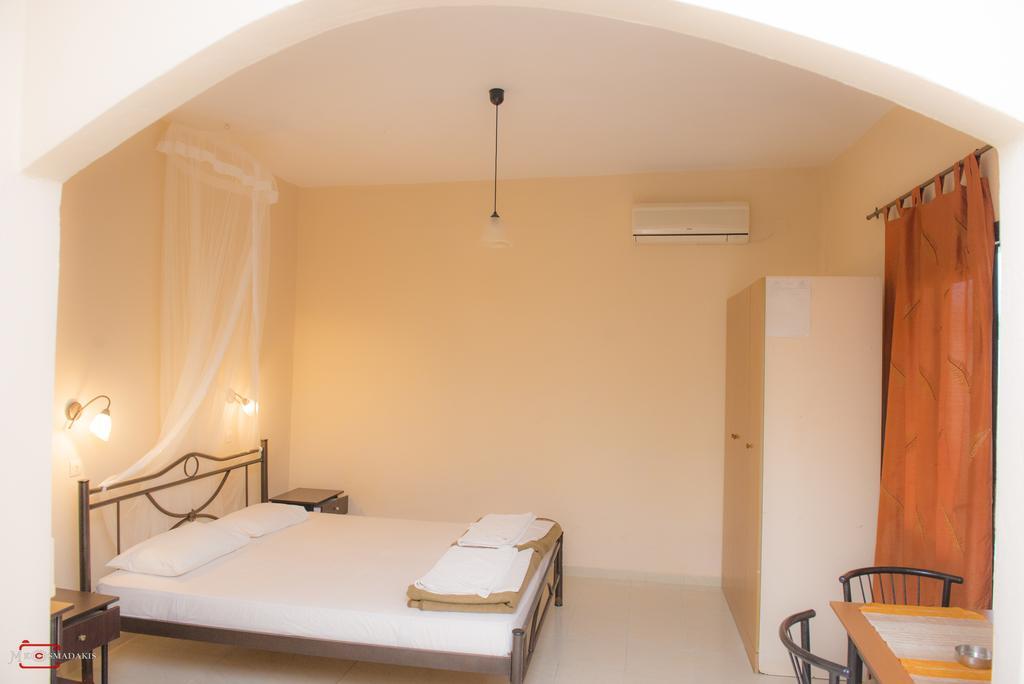 Finikas Apartments Plakias Exterior foto